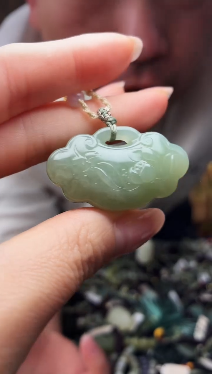 颈饰未镶嵌和田玉多样性发货，拍一发一