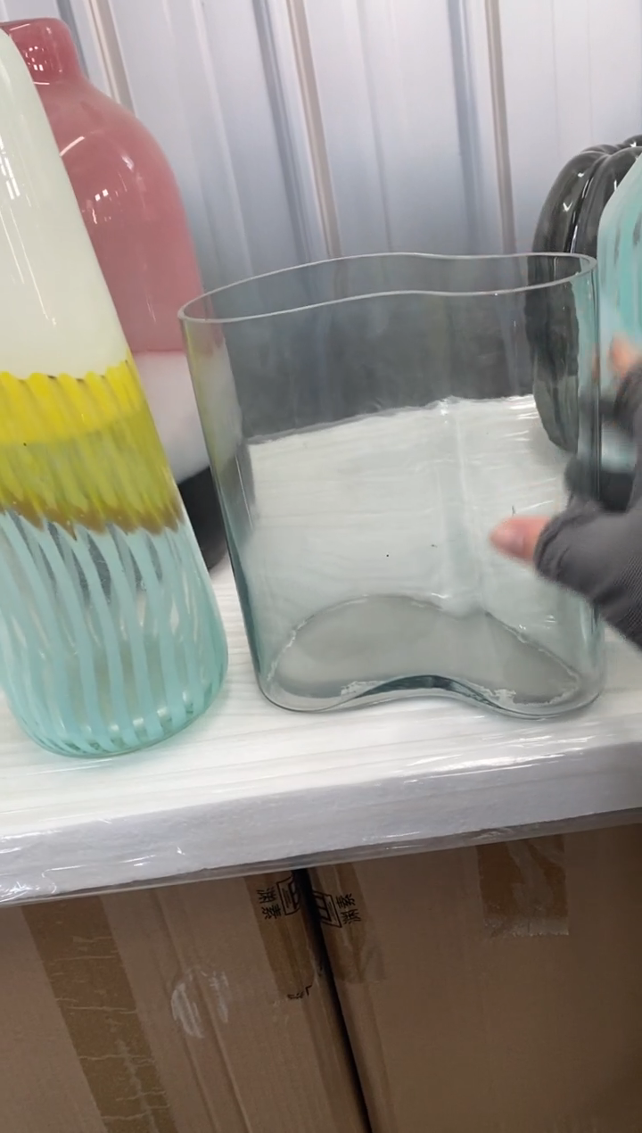 【闪购商品】玻璃108 M1