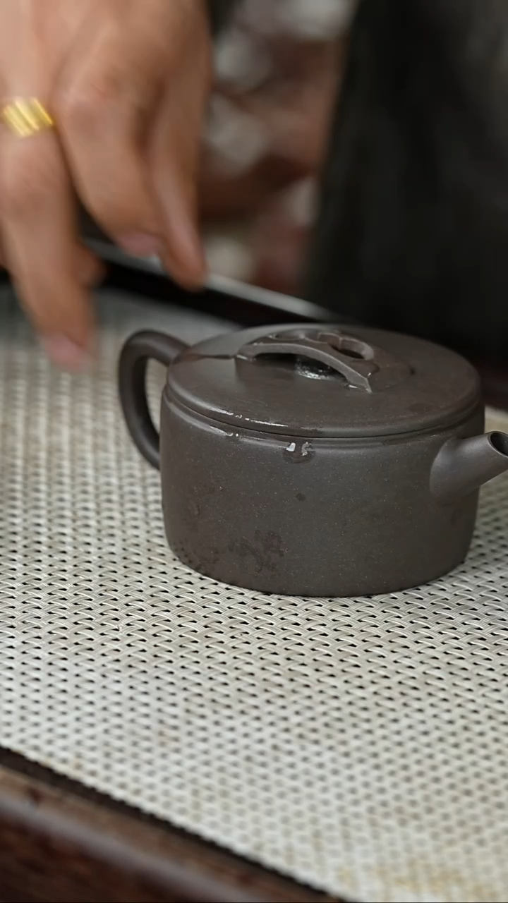 【闪购商品】紫砂茶壶@@AA11967沈新汉瓦