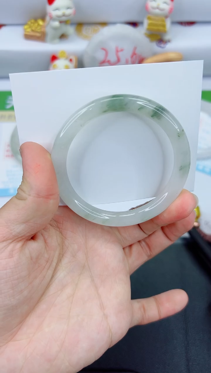 【闪购商品】石英质玉手镯未镶嵌620-55.5