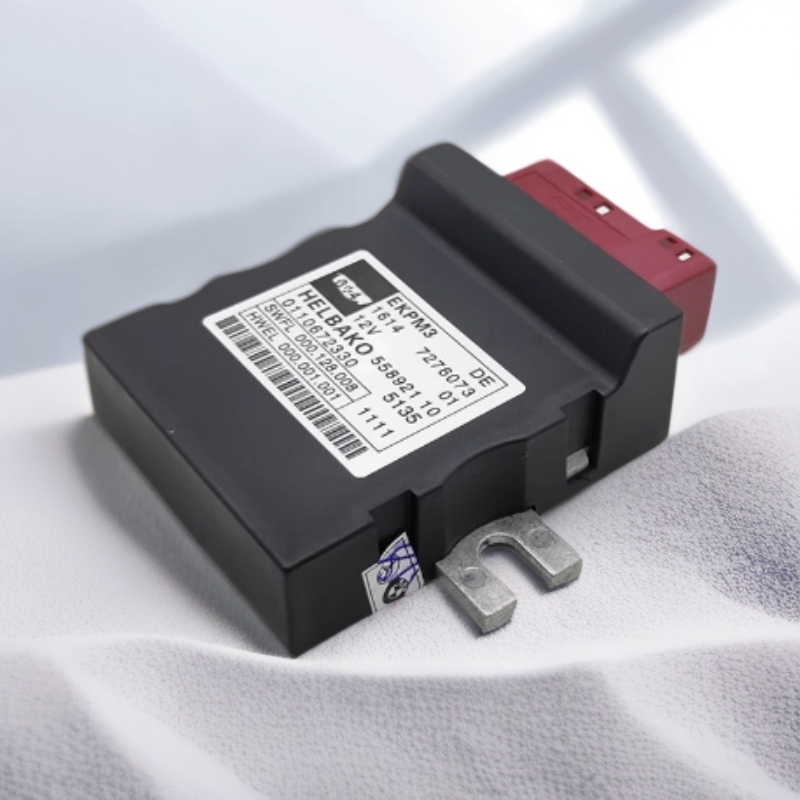 适用宝马5系520 525 530 3系7系X1X3X5X6燃油泵电脑控制驱动模块