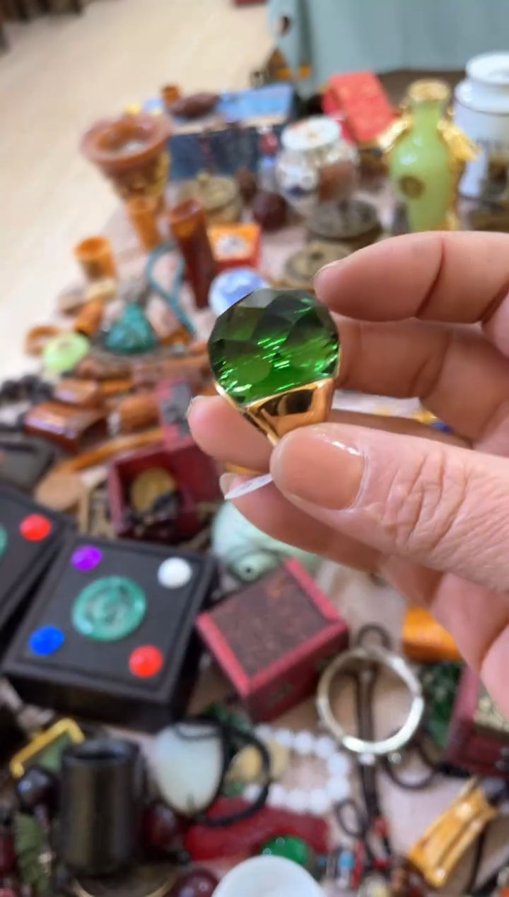 【闪购商品】摆件宫廷影视老旧工艺摆件