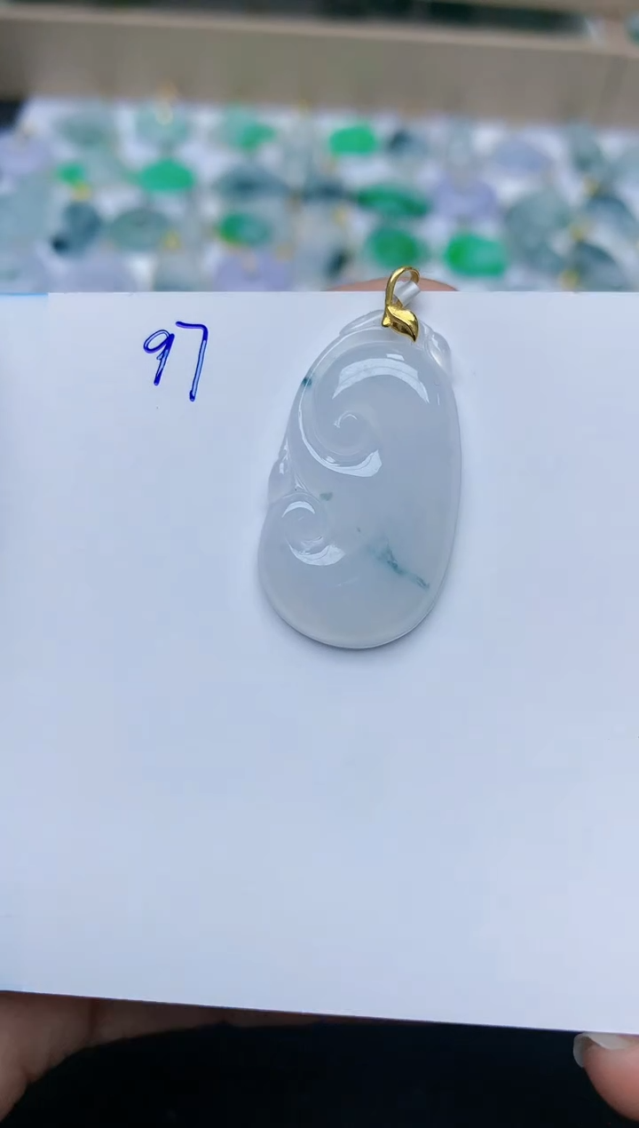 【闪购商品】翡翠颈饰18K金镶嵌天然翡翠A货    