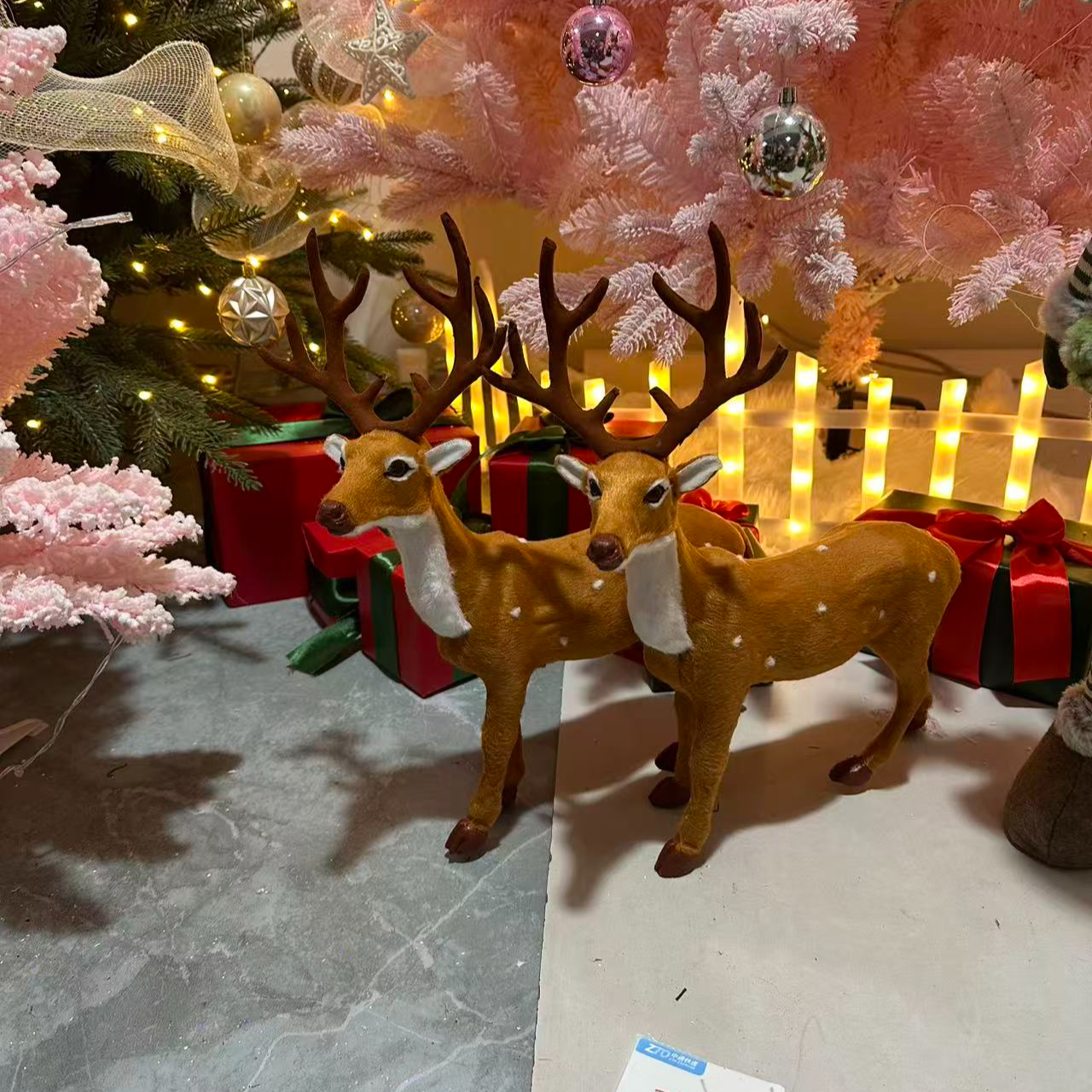 仿真梅花鹿动物摆件森系摄影道具桌面摆件圣诞鹿家居装饰仿真小鹿