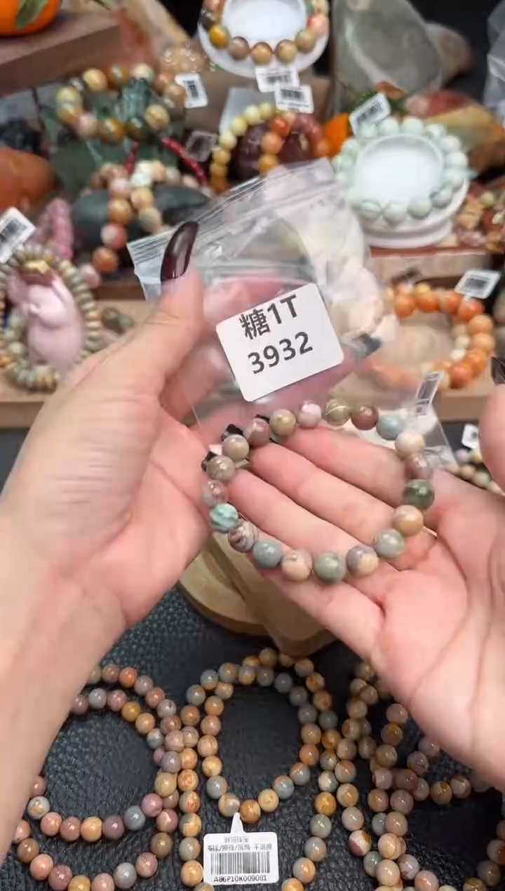 【闪购商品】石英质玉手链未镶嵌1T3932