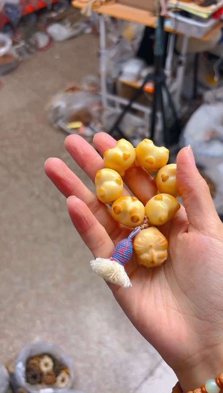 吊坠菩提根/象牙果柯基屁屁手捻  小仓鼠