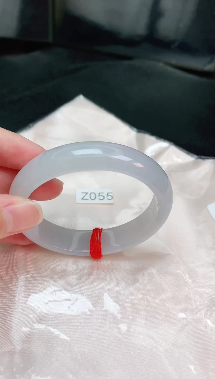 【闪购商品】翡翠手镯未镶嵌缅甸天然A货翡翠手镯