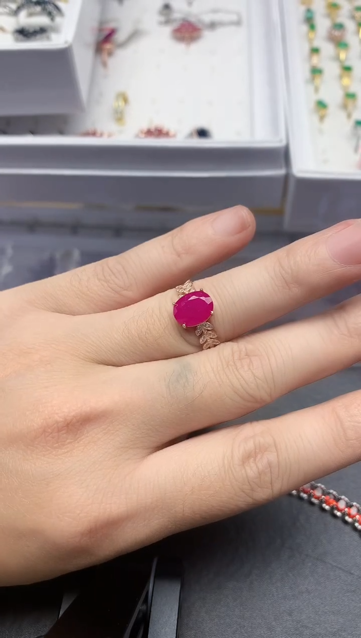 【闪购商品】红宝石戒指银S925镶嵌.........