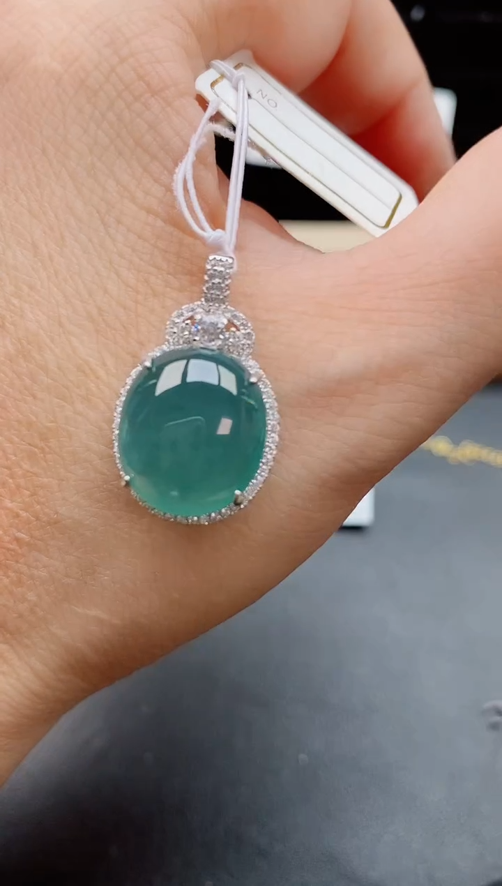 【闪购商品】翡翠颈饰银S925镶嵌12121