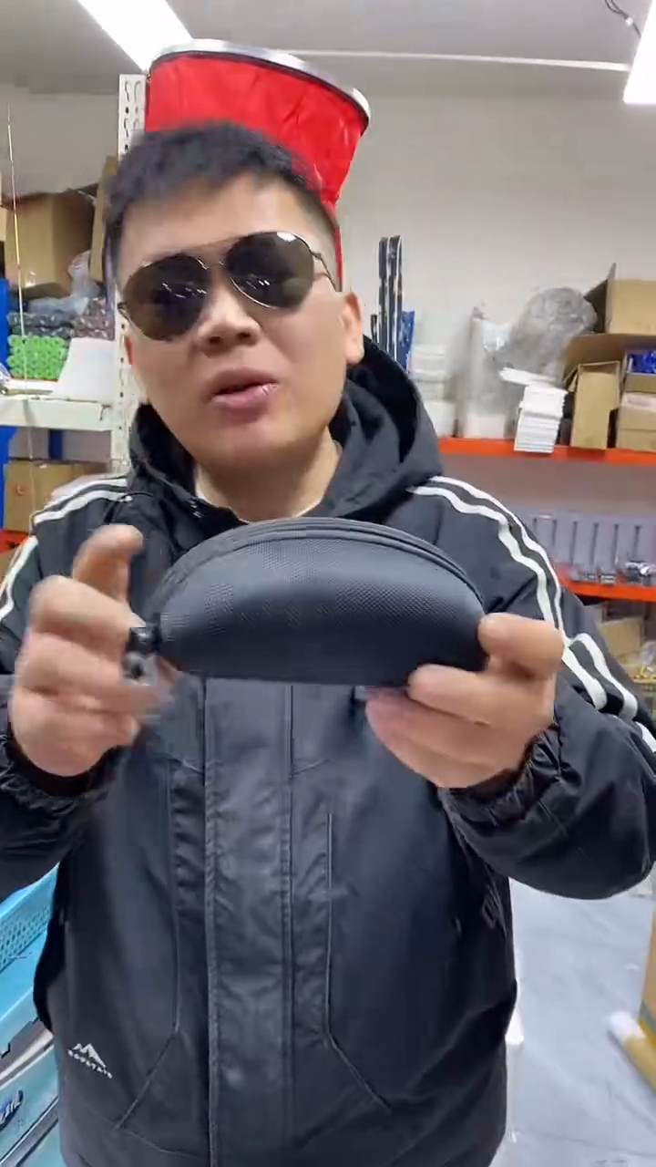 偏光眼镜           
