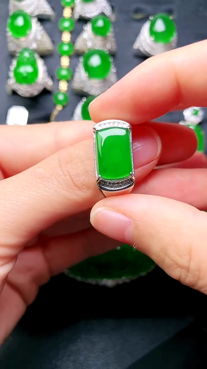 【闪购商品】翡翠戒指未镶嵌马鞍戒