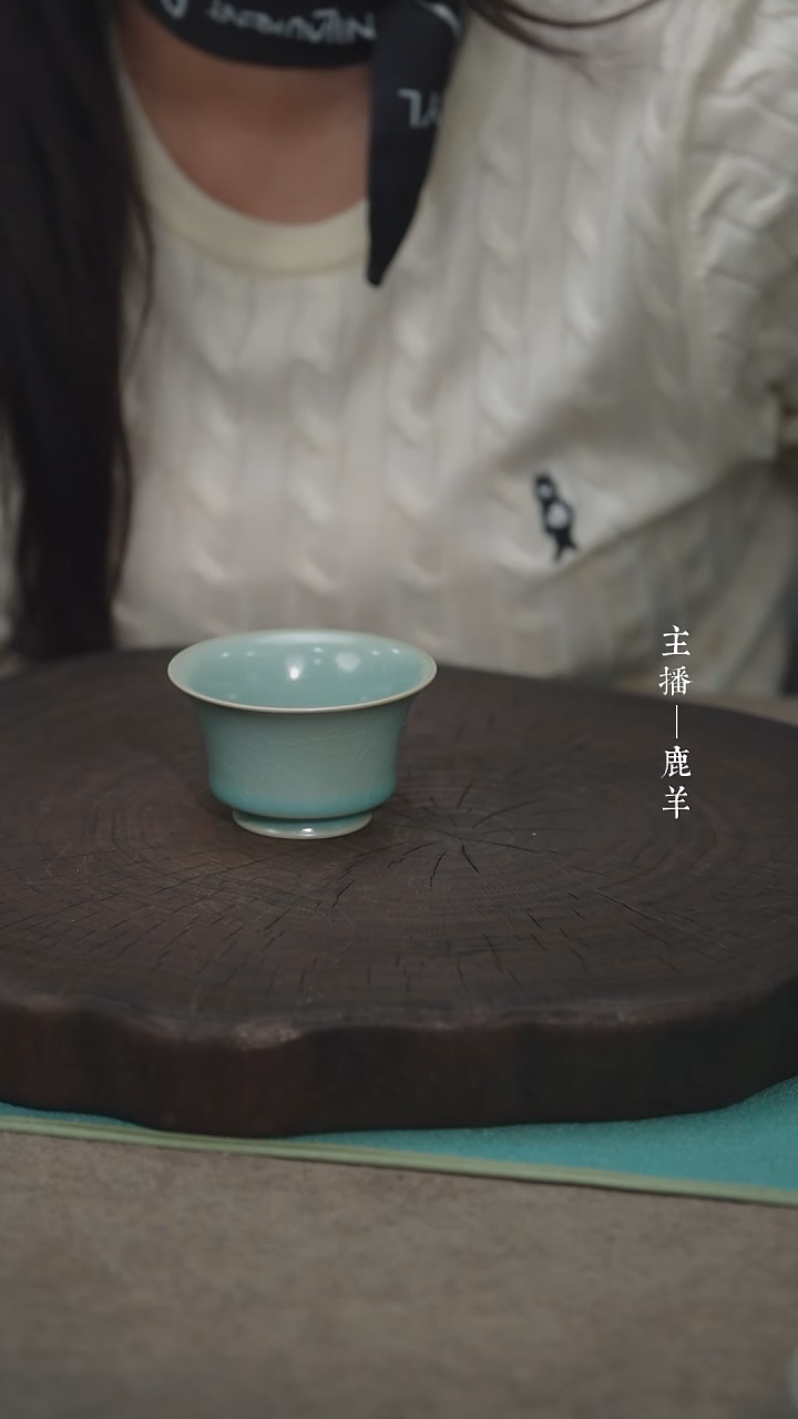 【闪购商品】卷足马蹄杯（海英底款）——龙羊