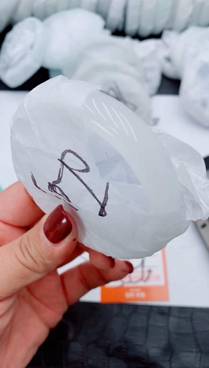 【闪购商品】石英质玉手镯未镶嵌R165-55/56