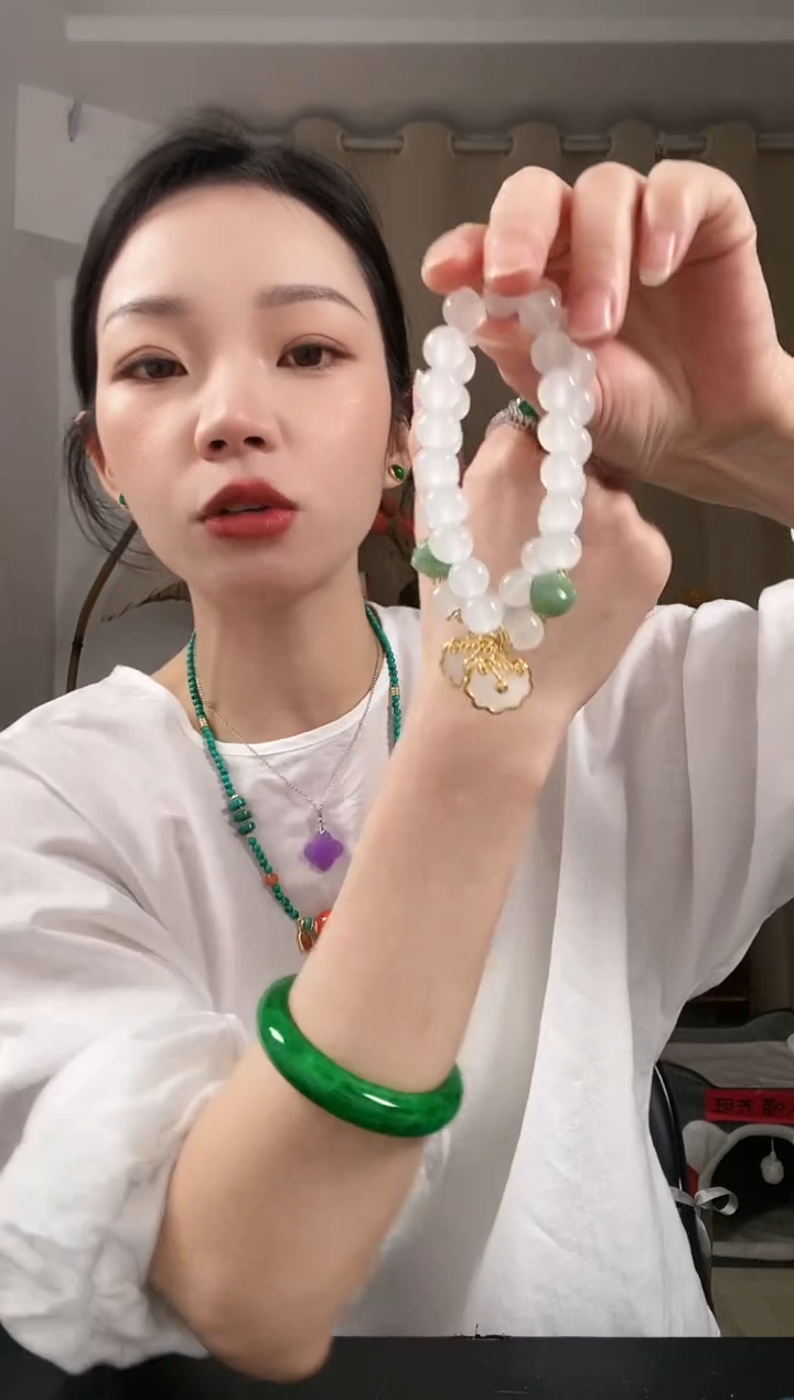 【闪购商品】琥珀颈饰未镶嵌E211EEEEE