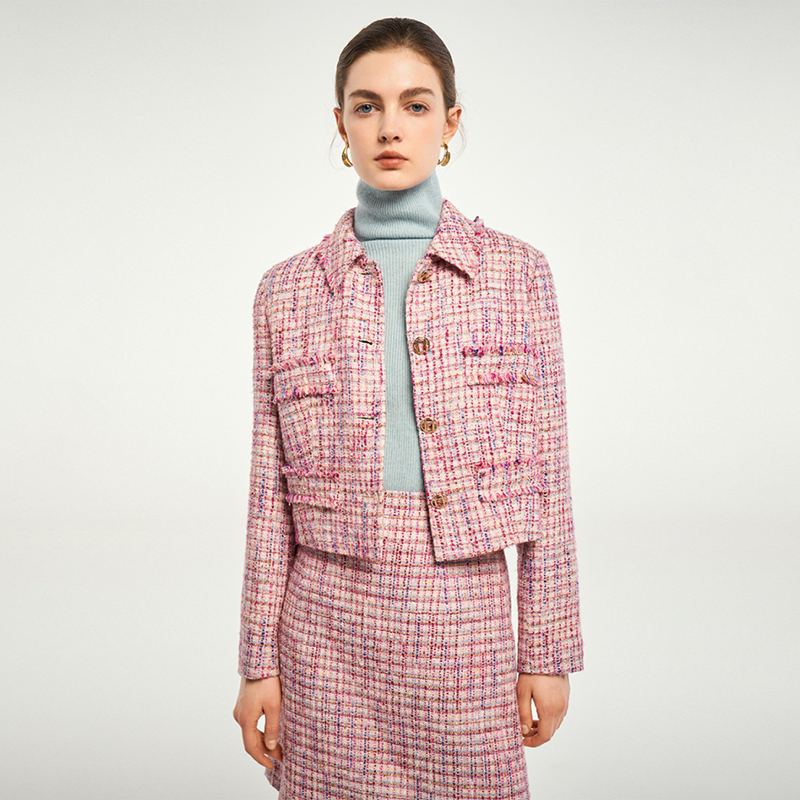 FALEMIG-萝家法式香风单排多扣外套T02600