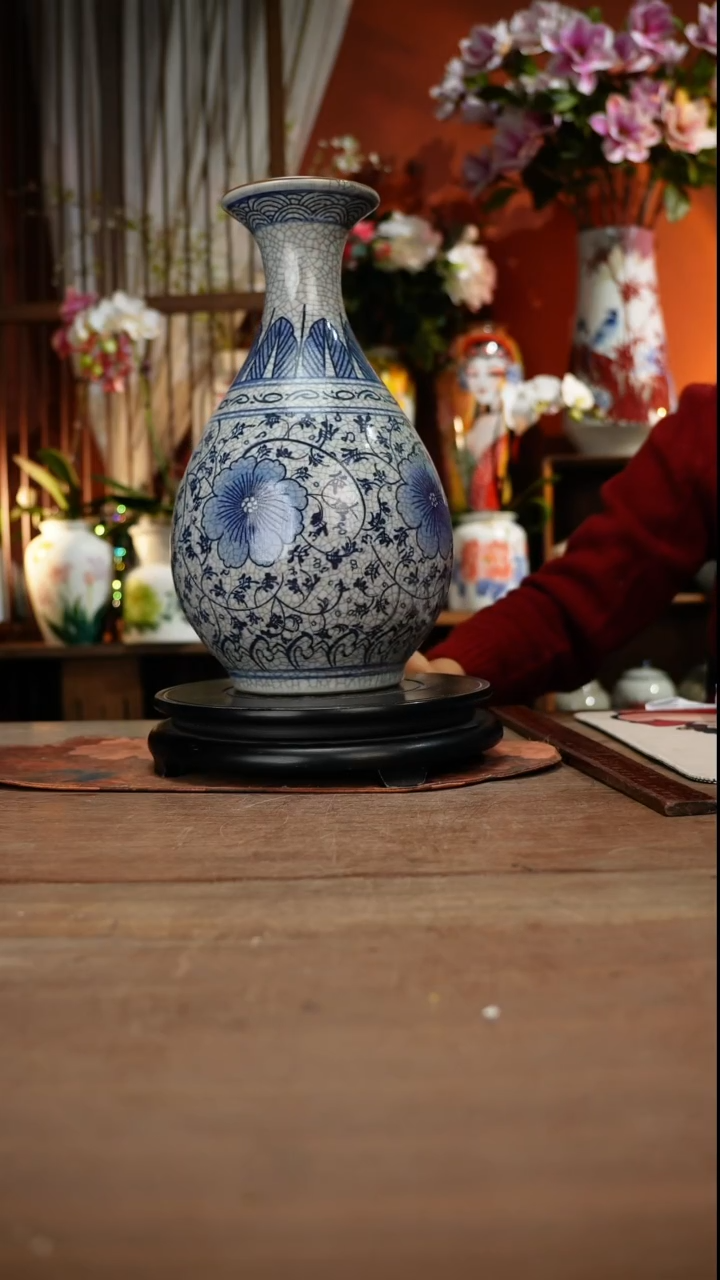 当代高温釉下彩手绘陶瓷餐具