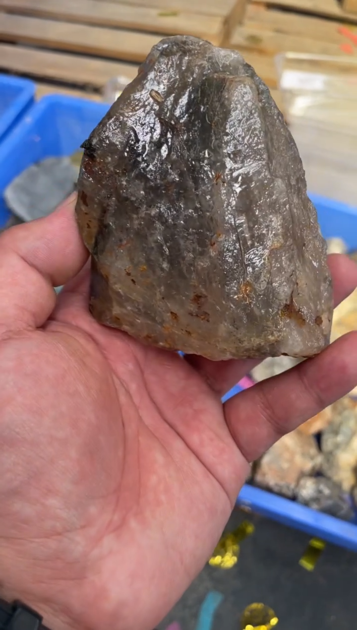 【闪购商品】水晶原石未镶嵌天然绿幽灵原石摆件