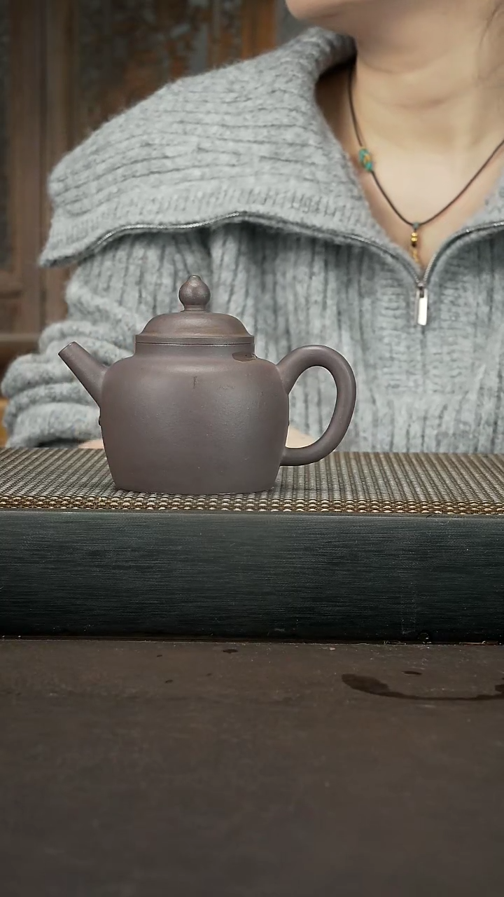 【闪购商品】紫砂茶壶青灰泥  高执 190cc 032