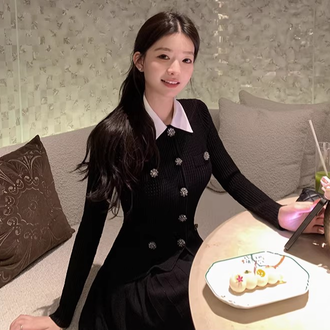 高端货~重工气质小香假两件拼色针织收腰连衣裙百褶短裙女冬新款