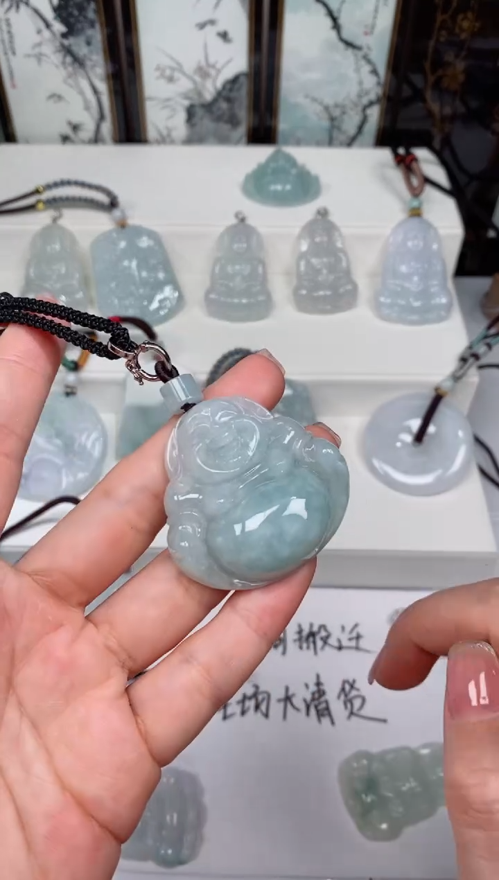 【闪购商品】翡翠颈饰未镶嵌吊坠