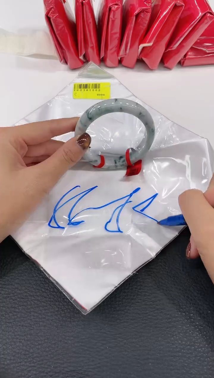 【闪购商品】翡翠手镯未镶嵌手镯