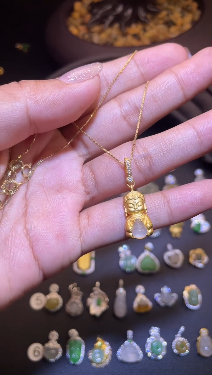 吊坠(不含链)银S925镶嵌翡翠送一条银链子