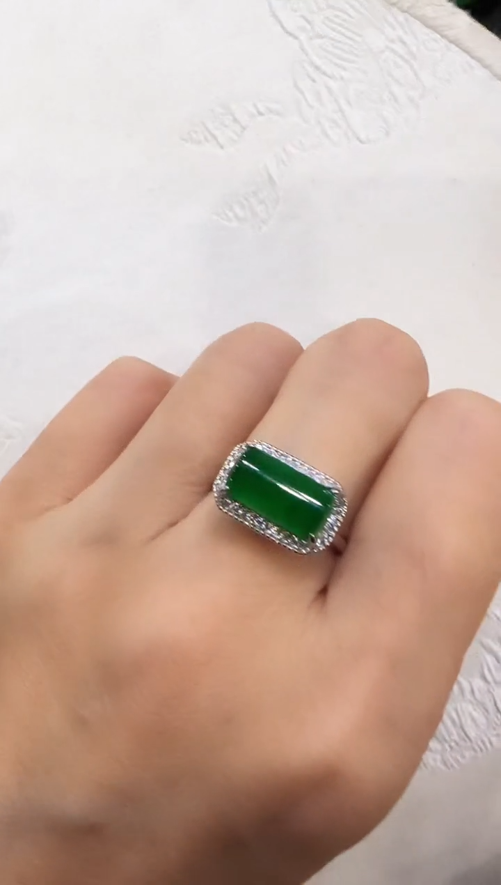 颈饰银S925镶嵌翡翠国风