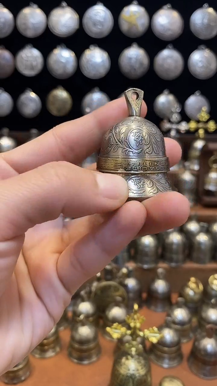 小***?一克朗麦穗微瑕