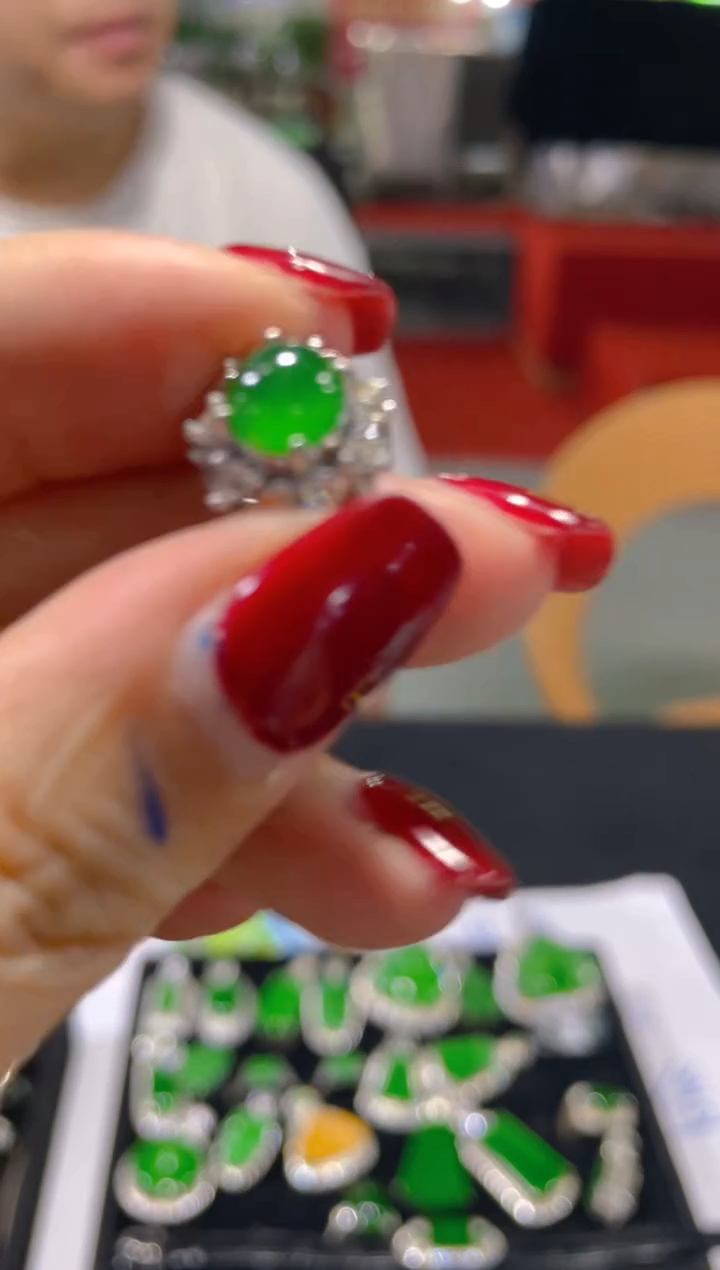 翡翠戒指未镶嵌（多样性发货拍一件发件）0768129981