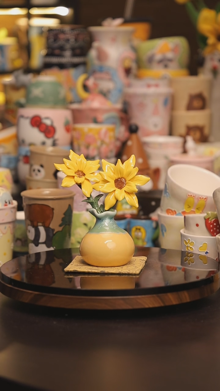 景德镇釉下彩绘设计师款式陶瓷