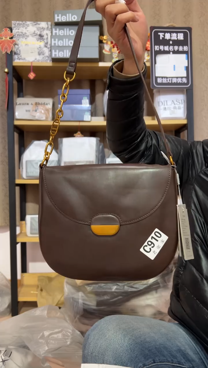 小牛剖层皮革老张家女包910