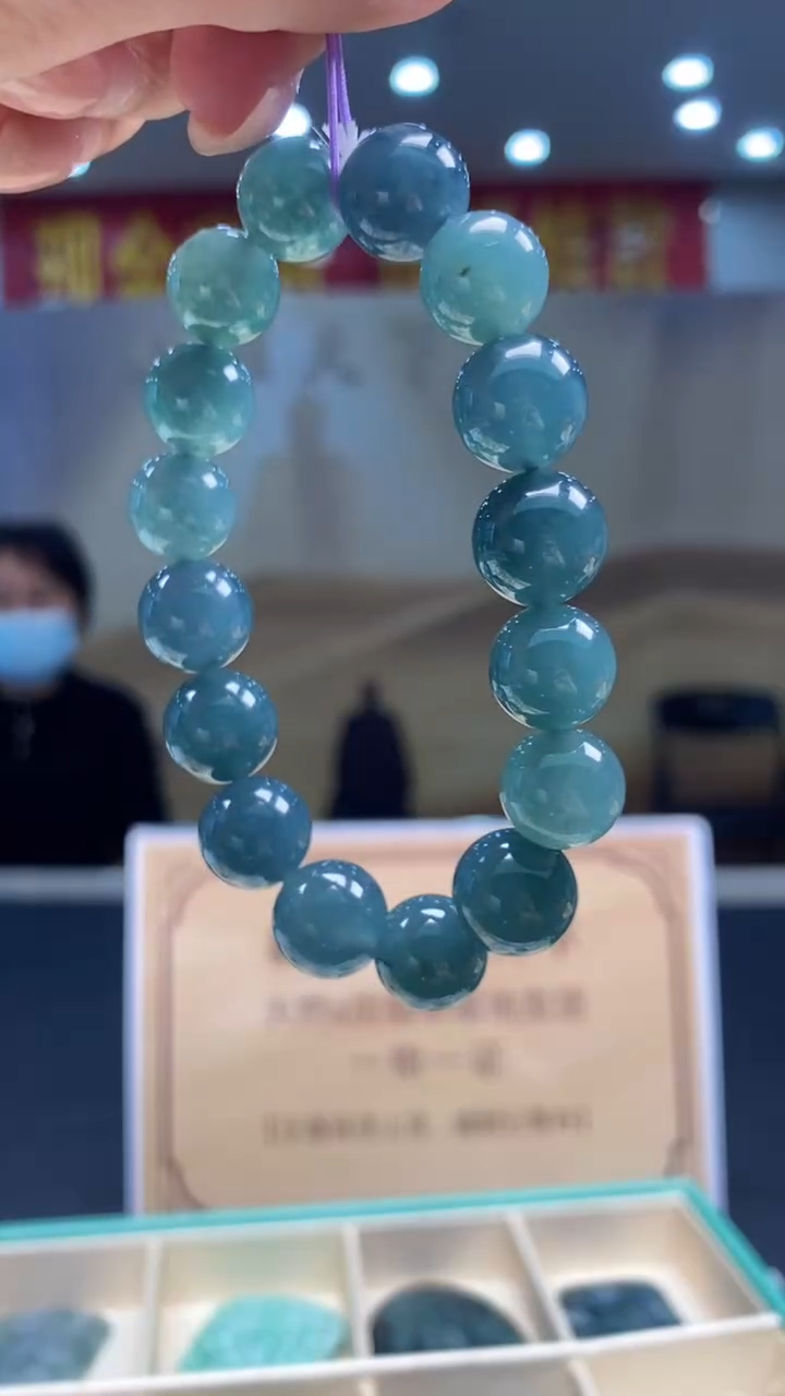 翡翠未镶嵌颈饰********45