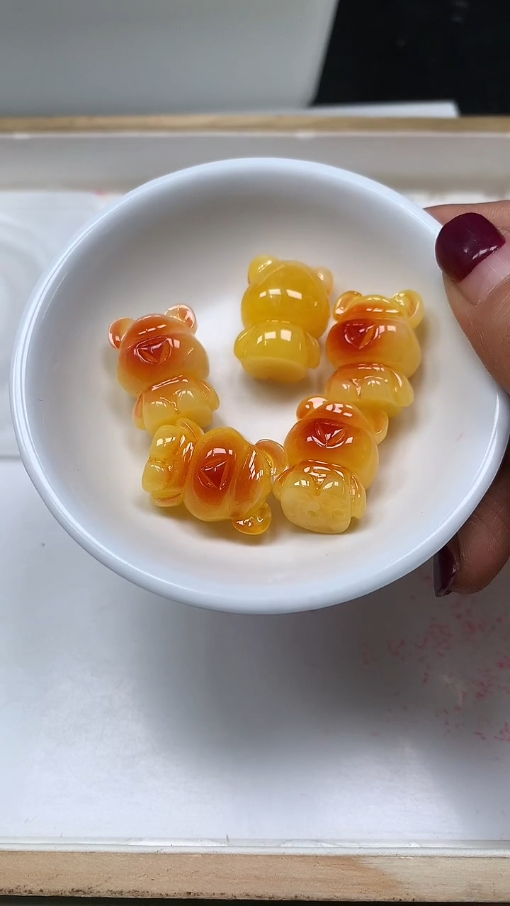 裸石蜜蜡未镶嵌E219 蜜 蜡 小熊1个9.9元