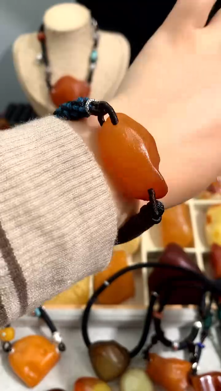 【闪购商品】蜜蜡裸石未镶嵌似玉