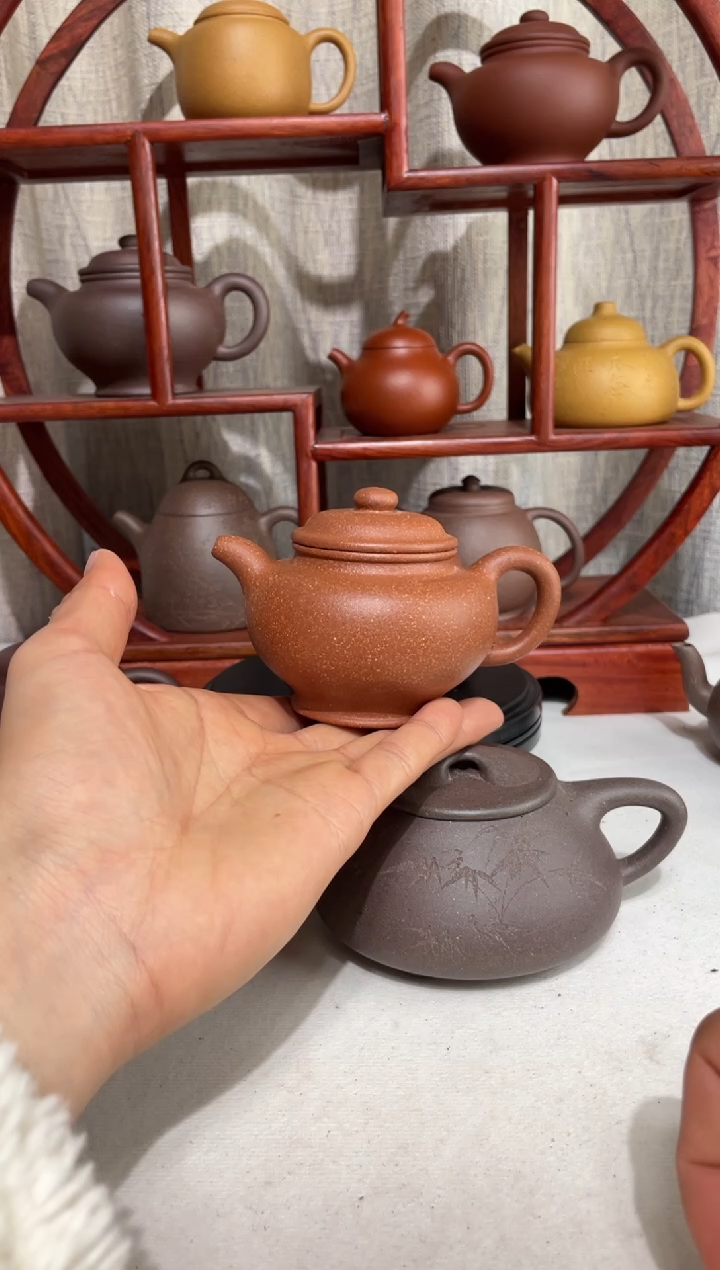 【闪购商品】紫砂茶壶宝山红降坡大亨掇只140cc