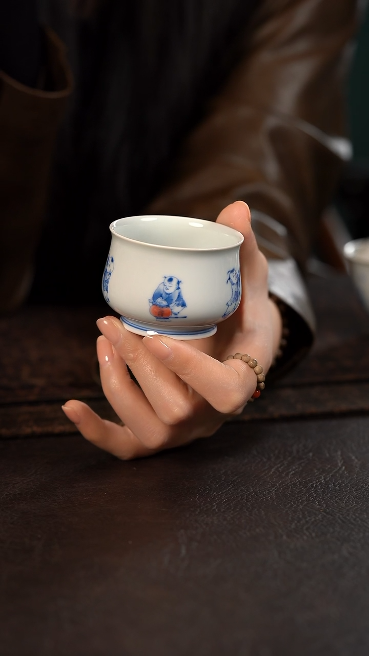 【闪购商品】杯聚澜堂五子闹春憨憨杯