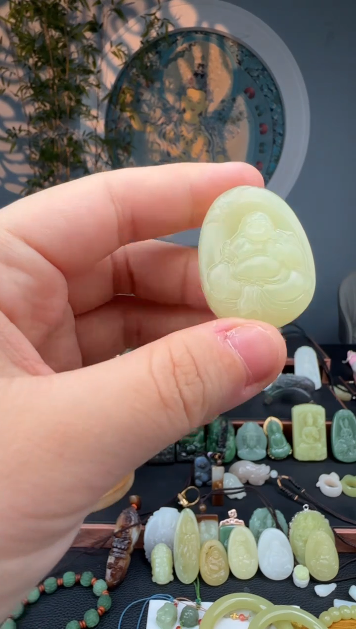 颈饰未镶嵌和田玉和田玉