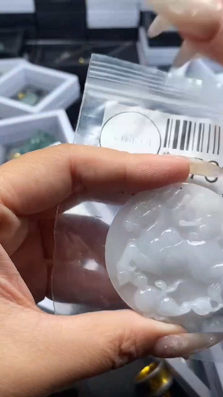 颈饰未镶嵌翡翠2739