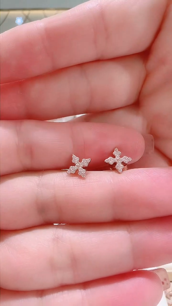 【闪购商品】合成立方氧化锆耳饰足金镶嵌耳饰