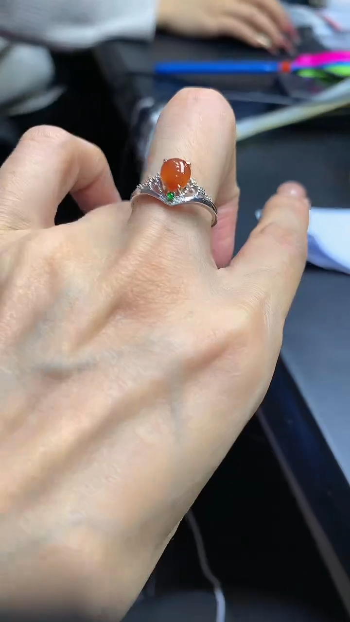 【闪购商品】翡翠戒指18K金镶嵌团购
