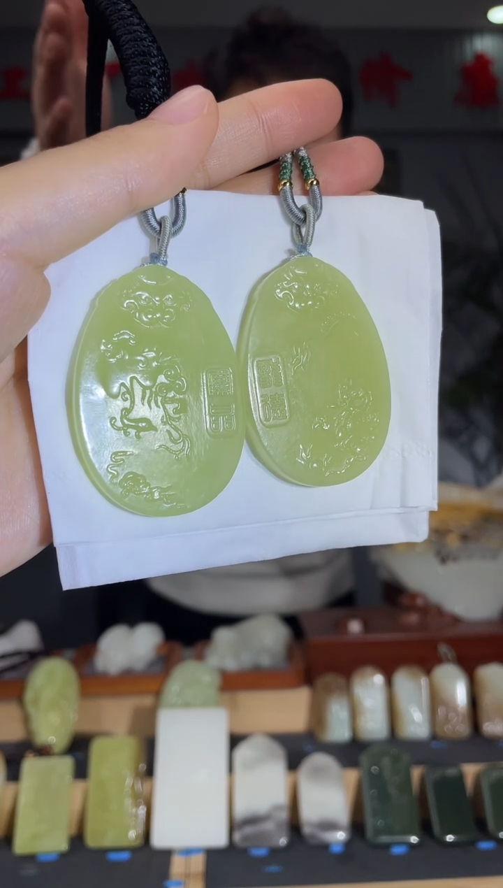 【闪购商品】和田玉（糖玉）颈饰未镶嵌拍一发一 多样性发货