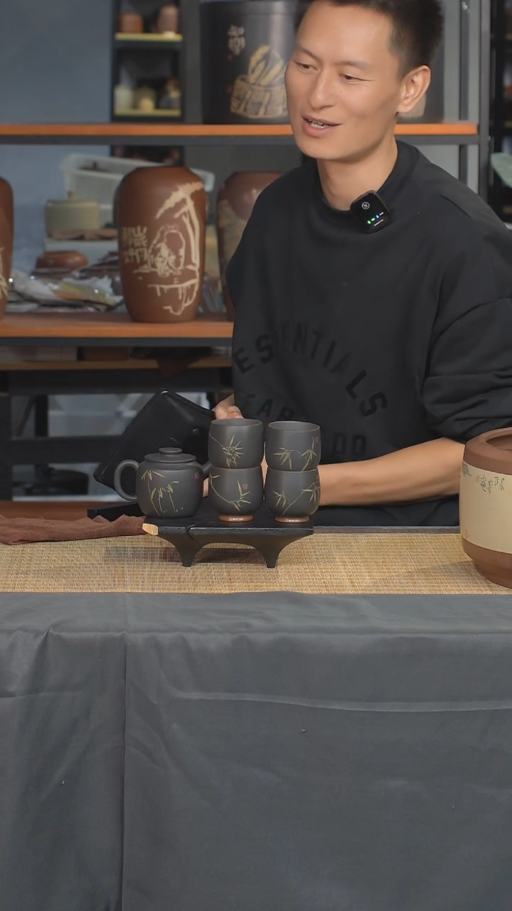 云水山涧建水紫陶精品一壶四杯 竹子