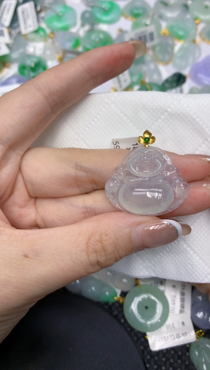 颈饰18K金镶嵌翡翠111111