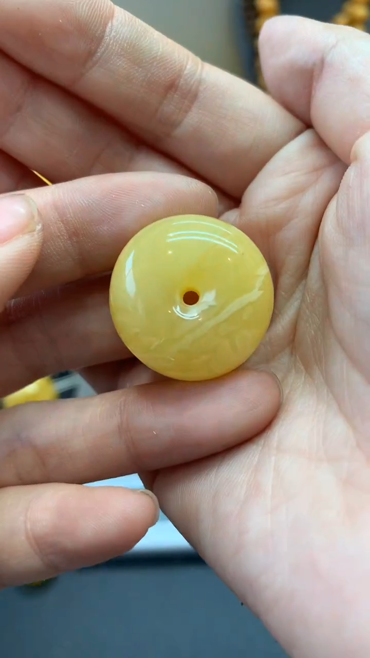 【闪购商品】未镶嵌琥珀珠宝奇石738