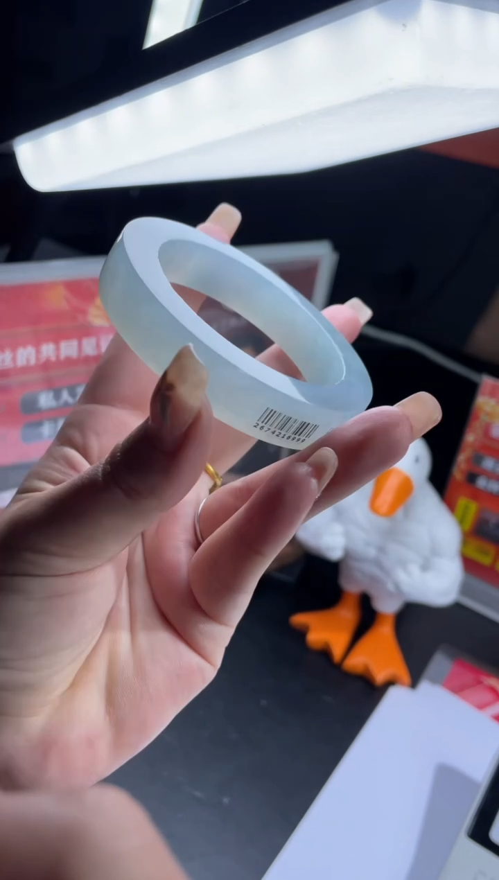 【闪购商品】定制翡翠手镯未镶嵌手镯DDQ/发一件