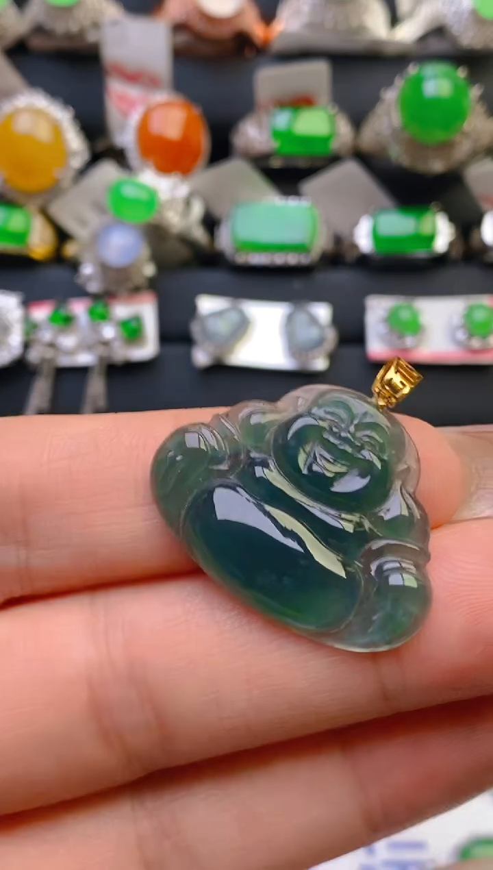 翡翠戒指18K金镶嵌天然