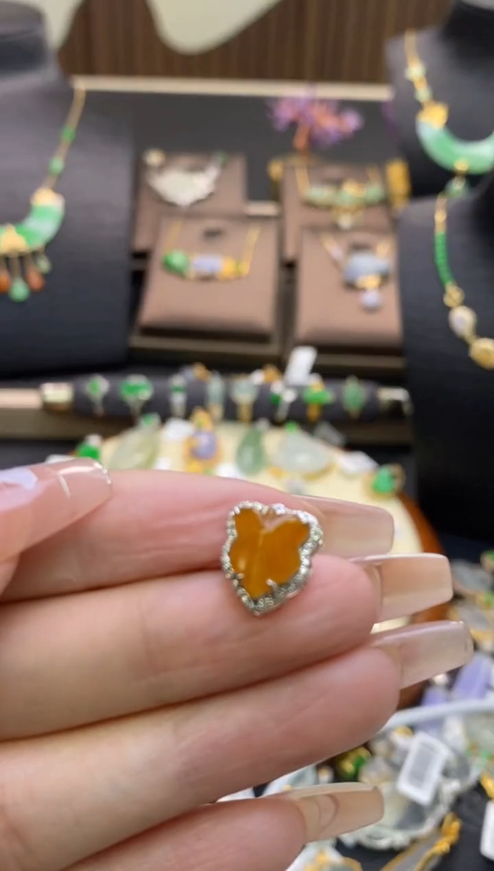 【闪购商品】翡翠颈饰18K金镶嵌净货12462