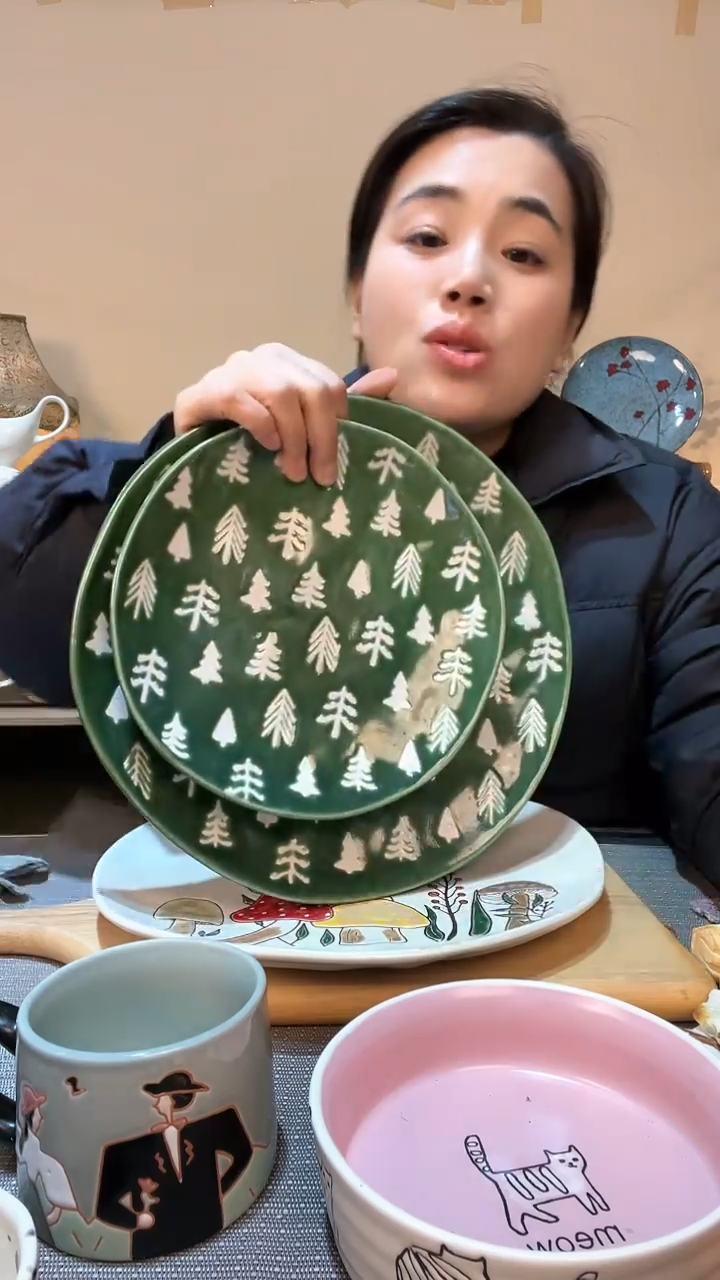 【闪购商品】瓷片瑕疵款 2个异形大小盘 介意勿拍