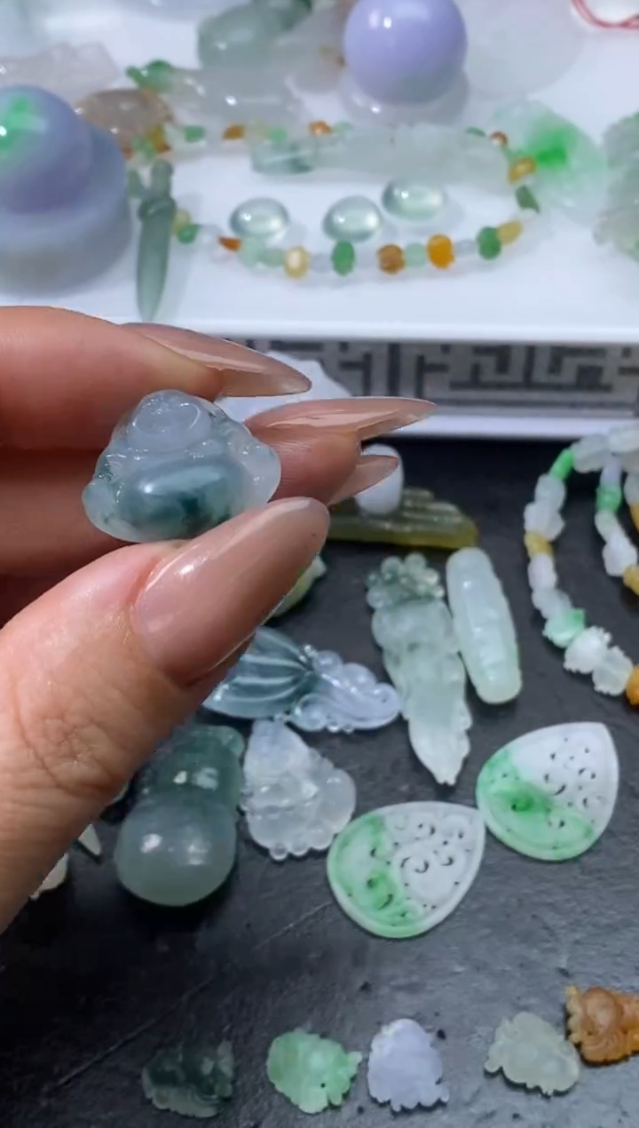 【闪购商品】定制翡翠未镶嵌翡翠毛货~