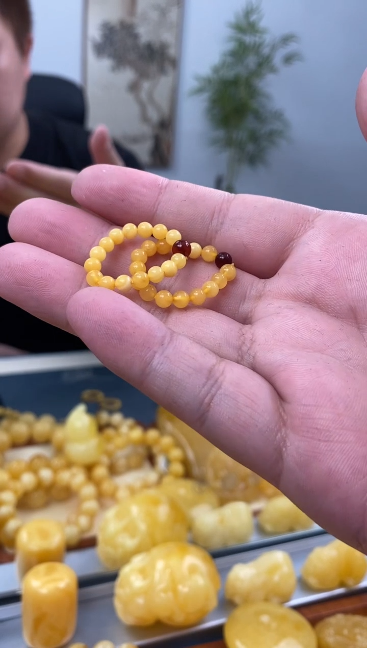 【闪购商品】琥珀裸石未镶嵌蜜蜡吊坠多样性发一